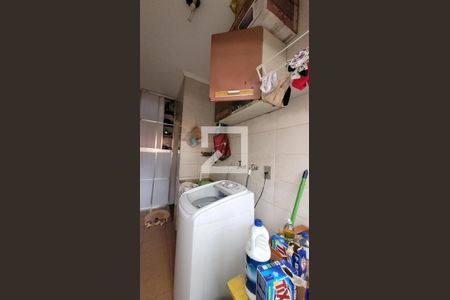 Casa à venda com 165m², 4 quartos e 2 vagasÁrea de Serviço