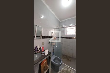 Casa à venda com 165m², 4 quartos e 2 vagasBanheiro da Suíte