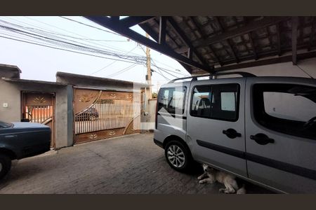 Casa à venda com 165m², 4 quartos e 2 vagasGaragem