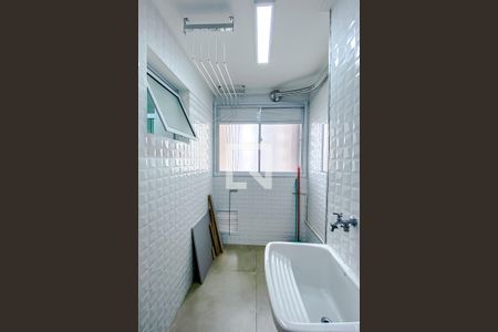 Apartamento para alugar com 65m², 3 quartos e 1 vagaÁrea de Serviço