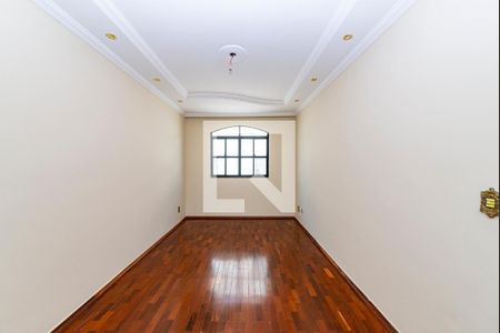 Sala 1 de apartamento para alugar com 3 quartos, 150m² em Caiçara, Belo Horizonte