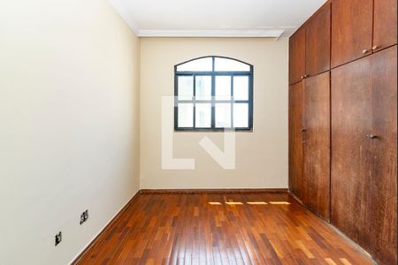 Apartamento para alugar com 150m², 3 quartos e 1 vaga Apartamento para alugar com 150m², 3 quartos e 1 vagaQuarto 3