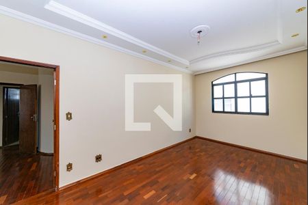 Sala 1 de apartamento para alugar com 3 quartos, 150m² em Caiçara, Belo Horizonte