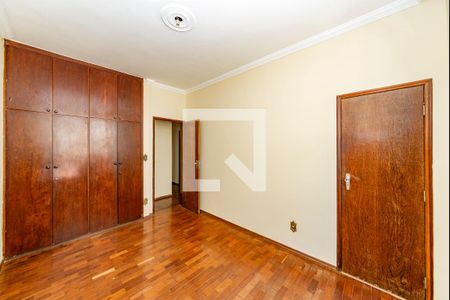 Suíte de apartamento para alugar com 3 quartos, 150m² em Caiçara, Belo Horizonte