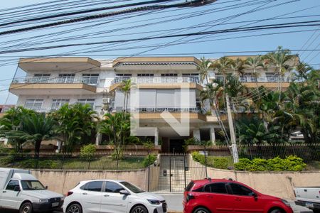 Apartamento à venda com 120m², 3 quartos e 2 vagasFachada