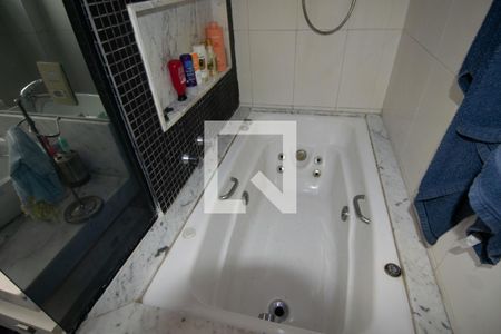Apartamento à venda com 120m², 3 quartos e 2 vagasBanheiro da Suíte