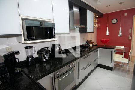 Apartamento à venda com 120m², 3 quartos e 2 vagasCozinha