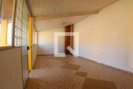 Casa à venda com 240m², 4 quartos e 6 vagas Casa à venda com 240m², 4 quartos e 6 vagasÁrea comum