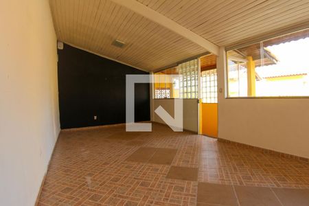 Casa à venda com 240m², 4 quartos e 6 vagas Casa à venda com 240m², 4 quartos e 6 vagasÁrea comum
