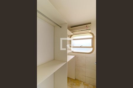 Apartamento para alugar com 240m², 2 quartos e 4 vagasCloset da Suíte 2