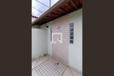 Casa à venda com 485m², 5 quartos e 6 vagasQuintal