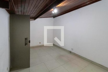 Casa à venda com 485m², 5 quartos e 6 vagasQuarto 3
