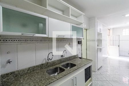 Casa à venda com 485m², 5 quartos e 6 vagasCozinha