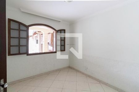 Casa à venda com 485m², 5 quartos e 6 vagasSuíte 1