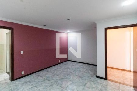 Casa à venda com 485m², 5 quartos e 6 vagasSuíte 2