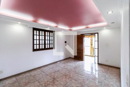 Casa à venda com 485m², 5 quartos e 6 vagasSala 2