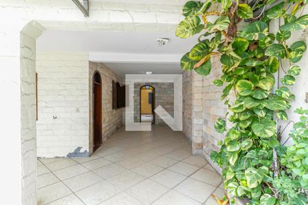 Casa à venda com 485m², 5 quartos e 6 vagasGaragem