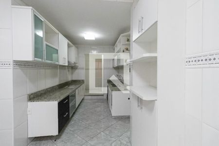 Casa à venda com 485m², 5 quartos e 6 vagasCozinha