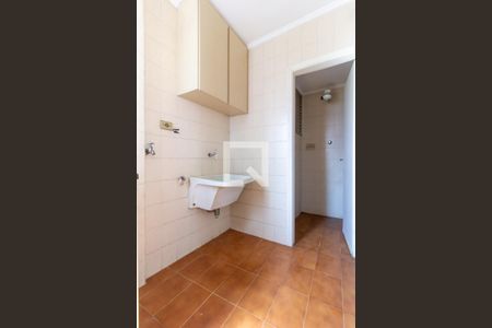 Apartamento para alugar com 143m², 3 quartos e 1 vagaÁrea de Serviço