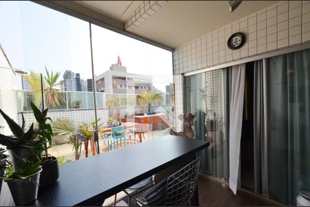 Apartamento à venda com 192m², 3 quartos e 3 vagasCobertura/ Area gourmet