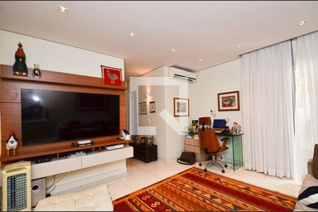 Sala cobertura de apartamento à venda com 3 quartos, 192m² em Funcionários , Belo Horizonte