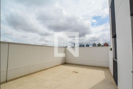 Apartamento à venda com 97m², 2 quartos e 1 vagaQuintal
