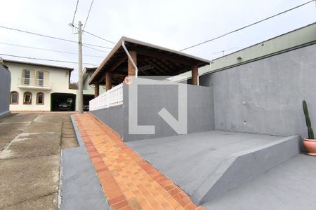 Casa de condomínio à venda com 156m², 3 quartos e 3 vagasFachada