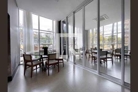 Apartamento à venda com 70m², 2 quartos e 1 vagaÁrea comum