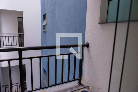 Apartamento à venda com 43m², 2 quartos e 1 vaga Apartamento à venda com 43m², 2 quartos e 1 vagavaranda do Quarto 2