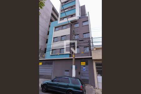 Apartamento à venda com 43m², 2 quartos e 1 vaga Apartamento à venda com 43m², 2 quartos e 1 vagaFachada