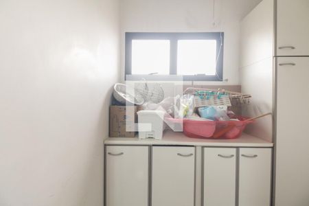 Apartamento à venda com 120m², 3 quartos e 3 vagas Apartamento à venda com 120m², 3 quartos e 3 vagasÁrea de Serviço - Quarto de Serviço