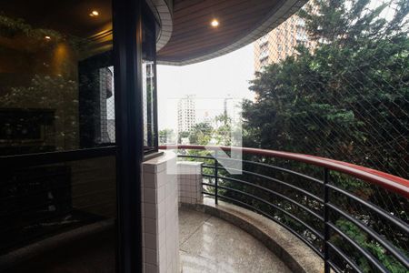 Apartamento à venda com 120m², 3 quartos e 3 vagas Apartamento à venda com 120m², 3 quartos e 3 vagasVaranda Sala