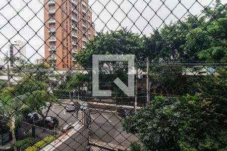 Apartamento à venda com 120m², 3 quartos e 3 vagas Apartamento à venda com 120m², 3 quartos e 3 vagasVaranda Quarto 2 - Vista