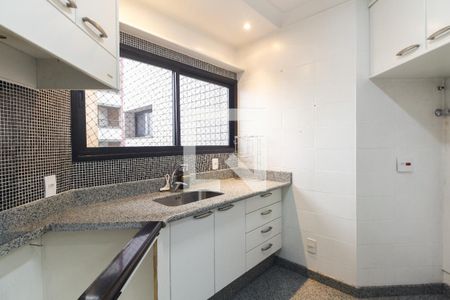 Apartamento à venda com 120m², 3 quartos e 3 vagas Apartamento à venda com 120m², 3 quartos e 3 vagasCozinha