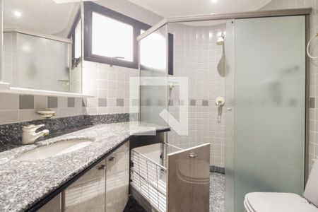 Apartamento à venda com 120m², 3 quartos e 3 vagas Apartamento à venda com 120m², 3 quartos e 3 vagasBanheiro Suíte