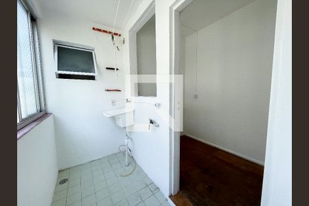 Apartamento à venda com 100m², 3 quartos e 1 vaga Apartamento à venda com 100m², 3 quartos e 1 vagaÁrea de Serviço
