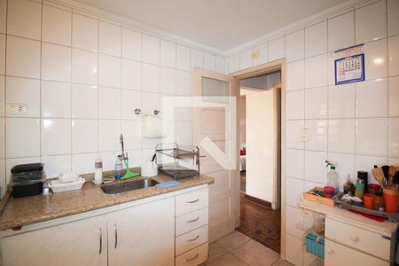 Casa à venda com 175m², 3 quartos e 3 vagas Casa à venda com 175m², 3 quartos e 3 vagasCozinha