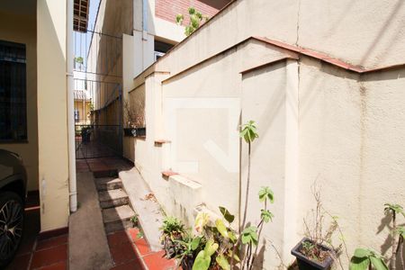 Casa à venda com 175m², 3 quartos e 3 vagas Casa à venda com 175m², 3 quartos e 3 vagasQuintal/Garagem