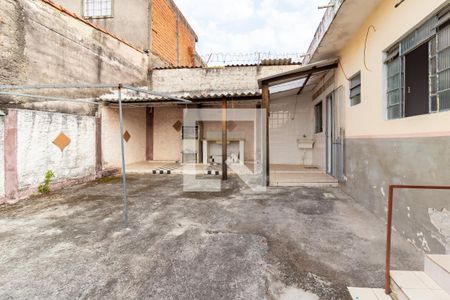 Casa à venda com 45m², 1 quarto e 1 vagaQuintal