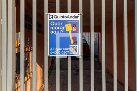 Casa à venda com 45m², 1 quarto e 1 vagaPlaquinha