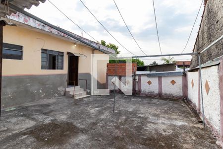 Casa à venda com 45m², 1 quarto e 1 vagaQuintal