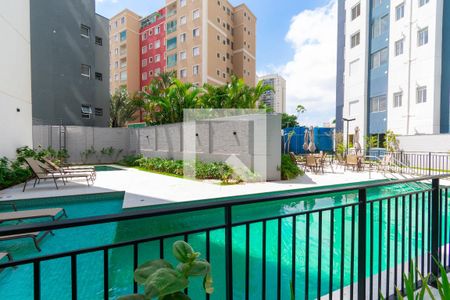 Apartamento para alugar com 42m², 2 quartos e sem vaga Apartamento para alugar com 42m², 2 quartos e sem vagaÁrea comum - Piscina