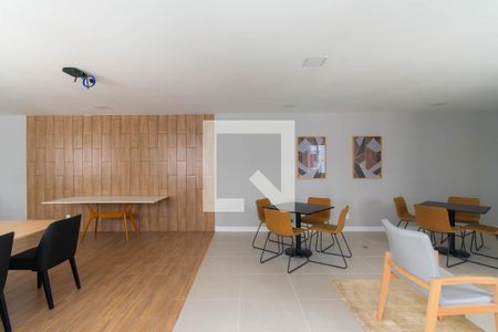 Apartamento para alugar com 42m², 2 quartos e sem vaga Apartamento para alugar com 42m², 2 quartos e sem vagaÁrea comum - Salão de festas
