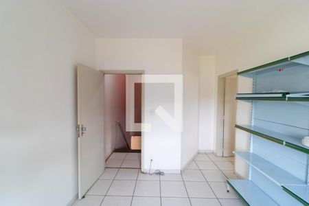 Casa à venda com 295m², 4 quartos e 16 vagas Casa à venda com 295m², 4 quartos e 16 vagasSuíte 01