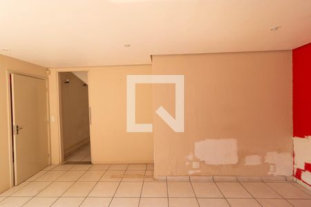 Casa à venda com 295m², 4 quartos e 16 vagas Casa à venda com 295m², 4 quartos e 16 vagasQuarto 01