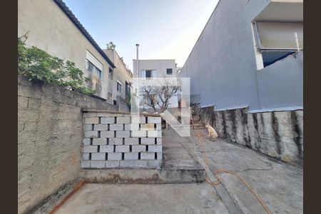 Casa à venda com 216m², 4 quartos e 1 vagaQuintal
