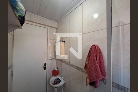 Casa à venda com 216m², 4 quartos e 1 vagaBanheiro 2