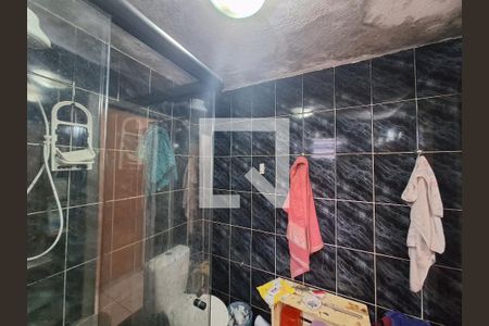 Casa à venda com 216m², 4 quartos e 1 vagaBanheiro 1