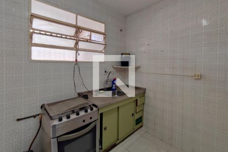 Cozinha de apartamento para alugar com 3 quartos, 80m² em Vila Santana, Campinas