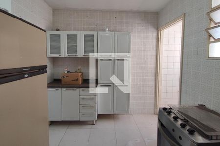 Cozinha de apartamento para alugar com 3 quartos, 80m² em Vila Santana, Campinas